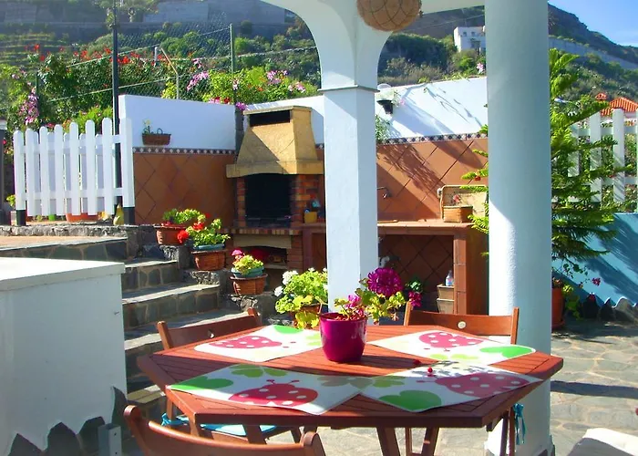 Holiday El Mar Villa *